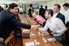 A empresa pública Portos do Paraná vai aproveitar a participação na Feira Paraná, em Ponta Grossa, para impulsionar novos negócios. A cidade dos Campos Gerais é a segunda principal origem de cargas que embarcam em Paranaguá para o Mundo e onde o setor produtivo, paranaense e de outros estados, está reunido até domingo (27). Foto: Claudio Neves/Portos do Paraná
