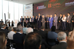 O governador Carlos Massa Ratinho Junior e o presidente da Copel, Daniel Slaviero, lançam nesta terça-feira (29) o Programa Paraná Trifásico, em Curitiba