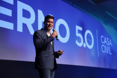 O Paraná tem o melhor desempenho de investimento público do Brasil. De acordo com o chefe da Casa Civil, Guto Silva, o Estado vai fechar 2019 com aplicações da ordem de R$ 1,5 bilhão, entre recursos do Tesouro e de empresas públicas. Foto: José Fernando Ogura/AEN