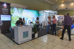 A Paraná Turismo participa diretamente dos trabalhos no Governo 5.0, em Foz do Iguaçu, que reúne prefeitos, vereadores, secretários, técnicos das administrações municipais e lideranças. A Paraná Turismo está com toda equipe técnica no estande da Secretaria do Desenvolvimento Sustentável e do Turismo assessorando com informações ligadas ao segmento. Foto: Denis Ferreira Netto/SEDEST