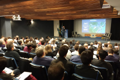 Referência no modal hidroviário, a empresa pública Portos do Paraná participou do I Seminário Infraestrutura Paraná com duas palestras sobre o setor portuário, nesta quarta-feira (6), no auditório da Celepar, em Curitiba. Organizado pelo Departamento Nacional de Infraestrutura de Transporte (DNIT), Rede de Desenvolvimento de Pessoas do Paraná e Departamento de Estradas de Rodagem (DER), o evento reúne representantes de todas as matrizes modais. Foto: Rodrigo Sell/ Portos do Paraná 