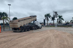 A Ceasa de Curitiba começa na semana que vem as obras para recuperação da pavimentação de bloquetes e asfáltica, entre outras prestações de serviços de engenharia. Ao todo serão refeitos 46.582 metros quadrados de pavimentação na unidade.
Curitiba, 08-11-2019 - Foto: Divulgação/CEASA