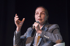 Marina Colasanti, uma das mais premiadas escritoras brasileiras e detentora de vários prêmios Jabutis, e a poeta, atriz, jornalista e cantora Elisa Lucinda, com diversos livros publicados e atuação no teatro cinema e televisão, estão entre os destaques no primeiro dia de evento, 15 (sexta-feira). A partir das 16h, no Auditório Poty Lazzarotto, elas participam da roda de conversa Escrita Feminina: lugar de escuta e lugar de fala. Foto: Kraw Penas/SECC