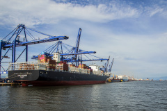A movimentação de contêineres no Porto de Paranaguá aumentou 15%. De janeiro a outubro deste ano, 726.393 unidades (TEUs) chegaram e saíram pelo terminal paranaense. No mesmo período, em 2018, foram 633.710.