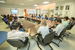 A retomada da atuação da Comissão Estadual de Segurança Pública nos Portos, Terminais e Vias Navegáveis (Cesportos), no Paraná, foi comemorada na reunião anual nesta terça-feira (12). Após um período de ostracismo, o colegiado formado por autoridades governamentais, da Portos do Paraná e das empresas portuárias voltou a ser atuante em 2019, aumentando o compromisso com os códigos internacionais de segurança vigentes.