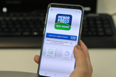 Aplicativo ajuda a economizar e prevenir fraudes na Black Friday. Foto: Geraldo Bubniak/AEN
