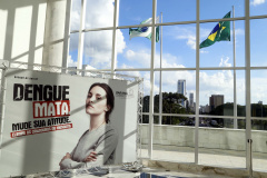 O Paraná prepara para a próxima semana o lançamento de uma força-tarefa de combate à dengue em todo o Estado. As ações foram definidas nesta quinta-feira (12) em reunião no Palácio Iguaçu entre o chefe da Casa Civil, Guto Silva; o secretário estadual da Saúde, Beto Preto, e os demais integrantes do secretariado, autarquias e empresas públicas estaduais. Está previsto a criação de um grupo permanente contra a proliferação da doença.Foto Gilson Abreu/AEN