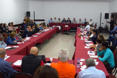 A versão inicial do Plano Estadual de Saúde (PES) foi disponibilizada nesta quinta-feira (19) aos integrantes do Conselho Estadual de Saúde (CES) durante a última reunião do ano do grupo. O plano vai balizar a política pública na área para o período de 2020 a 2023, já com o orçamento elaborado e as propostas desta gestão. Também foram discutidos temas como doação de órgãos, tuberculose, HIV/AIDS e apresentadas algumas das ações que ocorrerão na operação Verão Maior.Foto:SESA
