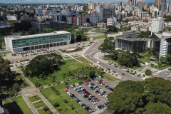 Nova estrutura deve gerar economia anual de R$ 6,2 milhões e a extinção de 614 cargos. Projeto de lei resolve problemas pendentes e garante estabilidade na gestão administrativa das instituições de ensino superior. Proposta já foi encaminhada à Assembleia Legislativa -  Curitiba, 18/01/2019  -  Foto: José Fernando Ogura/AEN