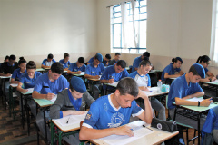Alunos e professores que participaram nesta terça-feira da primeira edição da prova em 2020 destacam a importância da iniciativa para mostrar os conteúdos em que há mais dificuldades, reforçar apoio e melhorar resultados.  -  Curitiba, 18/02/2020  -  Foto: Divulgação SEED