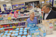
Procon-PR notifica estabelecimentos por preços abusivos nas compras de álcool em gel e máscaras . Foto:SEJUF