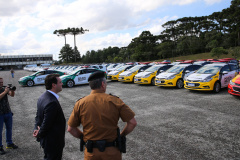 O Governador Carlos Massa Ratinho Junior entrega nesta sexta-feira (27/03),  118 viaturas para equipes da Policia Militar e Bombeiros  para auxiliar no combate a pandemia do novo coronavírus.  Curitiba, 27/03/2020 - Foto: Geraldo Bubniak/AEN