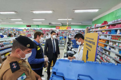 
Secretaria da Justiça realiza nova operação para fiscalizar bancos, farmácias e distribuidoras de medicamentos. Foto: SEJUF