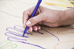  O programa Arte para Maiores, realizado pelo Museu Oscar Niemeyer (MON), de Curitiba, ganhou uma versão virtual para esse período de distanciamento social. As atividades são promovidas pelo setor Educativo do Museu e destinadas especialmente a pessoas com mais de 60 anos.
Foto Maita Franco
