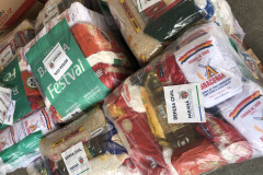 Colaboradores da Celepar participaram da campanha Cesta Solidária Paraná, promovida pelo Governo do Estado. A cpmpanhia é uma das que participam da campanha, que mobiliza servidores de todos os órgãos estaduais. Foto: Celepar