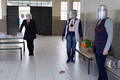 Seed envia 2 mil máscaras de acrílico para profissionais de regiões mais afetadas pela crise do Covid-19. Foto:SEED