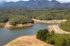 Chuvas não diminuem os  efeitos da estiagem severa
. Piraquara 1. 08/2020.