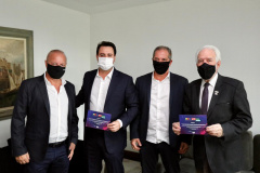 Governador Ratinho Junior confirma presença na Mercosuper Digital 2020. Na foto, Diretor do Festval, Paulo Beal; Governador do Paraná, Ratinho Júnior; Presidente da Apras, Carlos Beal, e o vice-governador do Paraná, Darci Piana. Foto:Divulgação - WBC  COMUNICAÇÃO