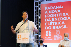 O governador Carlos Massa Ratinho Junior e o presidente da Copel, Daniel Pimentel Slaviero, apresentam nesta quarta-feira (18), em Palotina, no Oeste do Estado, uma chamada pública para a contratação de energia proveniente de autogeradores, na CVale em Palotina.Palotina, 18/11/2020 - Foto: Geraldo Bubniak/AEN