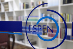 A Escola de Formação e Aperfeiçoamento Penitenciário (Espen) teve sua primeira sede própria inaugurada nesta quinta-feira (19), em Curitiba. O prédio, de três pavimentos, possui 2 mil metros quadrados e está localizado na região central da capital. Além de espaços para formação do servidor, o local abriga também o Museu Penitenciário. Foto: SESP