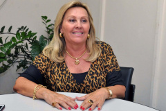 Professora Claudete Canezin, professora do Departamento de Direito Privado, coordenadora do NUMAPE (FOTO: Arquivo/COM/UEL).
