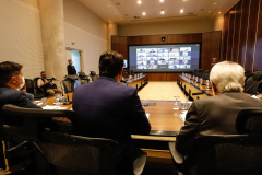 O governador Carlos Massa Ratinho Junior participa  nesta segunda-feira (14)  de videoconferencia com secretarios e empresarios  sobre o Plano Estadual de Retomada e Desenvolvimento Economico, no Palacio Iguacu. 
Curitiba, 14/11/2020. Foto: Rodrigo Felix/AEN