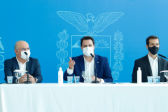 Paraná vai começar em 18 de fevereiro em formato híbrido. 
A confirmação do calendário escolar foi feita pelo governador Carlos Massa Ratinho Junior durante entrevista coletiva, nesta terça-feira (15), no Palácio Iguaçu.