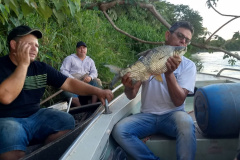 IAT apreende equipamentos de pesca ilegal nos rios Ivaí, Paraná e Piquiri