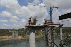Obras da Ponte da Integração Brasil - Paraguai  -  Foto: JONATHAN CAMPOS/AEN