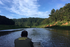 Fiscais da regional do Instituto Água e Terra (IAT) de Curitiba realizaram (do dia 11 ao 15) operação para coibir a pesca ilegal na Represa Capivari Cachoeira, nos municípios de Campina Grande do Sul e Bocaiúva do Sul.  Foto: IAT
