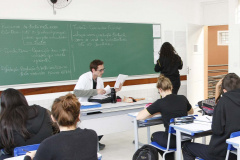 A Secretaria de Estado da Educação e do Esporte (Seed-PR) encerrou o processo de consulta para o Referencial Curricular do Novo Ensino Médio. A consulta esteve disponível entre os dias 3 e 28 de fevereiro no portal Dia a Dia Educação e recebeu 2.231 contribuições de toda a comunidade. - Foto: Divulgação SEED