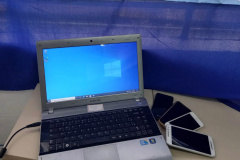 Com o início das aulas remotas em 2020, diversos colégios estaduais do Paraná arrecadaram aparelhos eletrônicos para que os estudantes pudessem participar do ensino virtual.  -  Foto: Divulgação SEED