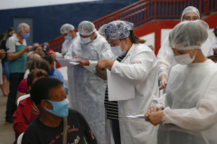 Paraná já vacinou 82% da população acima de 70 anos.Foto: Jonathan Campos/AEN