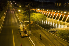 nvestimentos realizados pela Copel no fortalecimento e automação do sistema elétrico em Londrina estão gerando bons resultados para o fornecimento de energia no município. Nos últimos ano, a frequência de desligamentos diminuiu em 16%, e a duração equivalente das faltas caiu 15%.  -  Foto: Guilherme Pupo