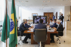 Com o apoio institucional do Governo do Estado por meio do programa de incentivo fiscal, seis cooperativas paranaenses se uniram para a construção de uma nova maltaria na região dos Campos Gerais. 
O anúncio foi feito nesta segunda-feira (05), durante a assembleia virtual comemorativa dos 50 anos do Sistema Ocepar, pelo governador Carlos Massa Ratinho Junior e pelo diretor-presidente da Agrária, Jorge Karl. Foto: Jonathan Campos/AEN