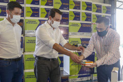 08.04.2021 - Governador Carlos Massa Ratinho Junior com Secretário da saúde Beto Preto
distribuição 12 lote de vacinas no Paraná
Foto Gilson Abreu/AEN