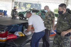 A segunda edição de arrecadação de alimentos não perecíveis, ração para cães e gatos e álcool 70% pela Campanha Solidária dos 64 anos do Batalhão de Polícia Ambiental-Força Verde (BPAmb-FV) será neste sábado (17/04), nas cidades do interior do estado onde há Companhias da unidade. - Curitiba, 16/04/2021  -  Foto: Soldado Adilson Voinaski Afonso