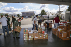 Paraná envia maior quantitativo de insumos em 24h desde o início da pandemia  -  Curitiba, 17/04/2021  - 
Foto Gilson Abreu/Arquivo AEN