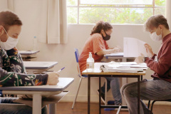 Na tarde deste domingo (2), a Universidade Estadual de Ponta Grossa (UEPG) iniciou a primeira etapa das provas do vestibular 2020. Os inscritos disputaram 1415 vagas em 39 cursos. -  Ponta Grossa, 02/05/2021  -  Fotos: Aline Jasper e Luciane Navarro