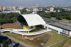 MON e MAC reabrem com novas exposições e protocolos de segurança. Foto: Alessandro Vieira/AEN