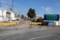 Pinhais tem rua revitalizada e constrói novas calçadas com apoio do Estado. Foto: Ari Dias/AEN