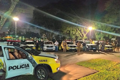 Um estabelecimento comercial foi fechado e 15 pessoas abordadas durante a operação da Ação Integrada de Fiscalização Urbana (AIFU) nesta quarta-feira (02/06), em Curitiba. Em uma das abordagens, no bairro Sítio Cercado, os policiais militares apreenderam 30 essências de narguilé. As ações de prevenção a aglomerações e demais infrações de medidas sanitárias seguem em andamento durante o feriado. -  curitiba, 03/06/2021  -  Foto: SESP/PR