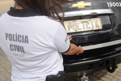 A Polícia Civil do Paraná (PCPR) apreendeu um adolescente suspeito de estar planejando e orientando ataques a escolas.  A captura ocorreu na quarta-feira (2), em Palmas, na região Sudoeste do Paraná.    -  Foto: Polícia Civil do Paraná