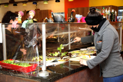 Consulta ao auxílio emergencial para empresas começa às 14h desta quinta - Restaurante - Foto: Ari Dias