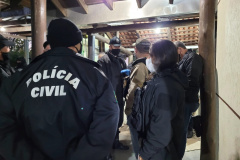 Polícia Civil do Paraná prende homem em flagrante por furto de energia no Litoral
Foto PCPR