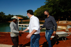  Governador Carlos Massa Ratinho Junior visita o Parque Urbano Xibiu, em Diamante do Norte. Foto: Jonathan Campos/AEN