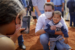13.08.2021 Em Centenário do Sul, governador Carlos Massa Ratinho Junior entrega 30 casas populares gratuitamente a famílias em vulnerabilidade social
Foto Gilson Abreu/AEN