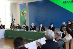 Lançado nesta segunda-feira (16) pelo vice-governador Darci Piana, a poroposta do Programa de Apoio às Vocações Regionais Sustentáveis (VRS) é agregar valor e abrir mercados a produtos típicos paranaenses, produzidos de forma sustentável e de maneira tradicional. Foto: Camila Tonett