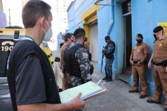 Operação Centro Seguro da PM aborda 11 pontos comerciais e duas pessoas são encaminhadas - Curitiba, 20/08/2021  -  Foto: SESP-PARANÁ