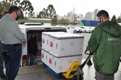 Paraná recebe 190 mil doses de vacinas contra a Covid-19. Foto: Américo Antonio/SESA